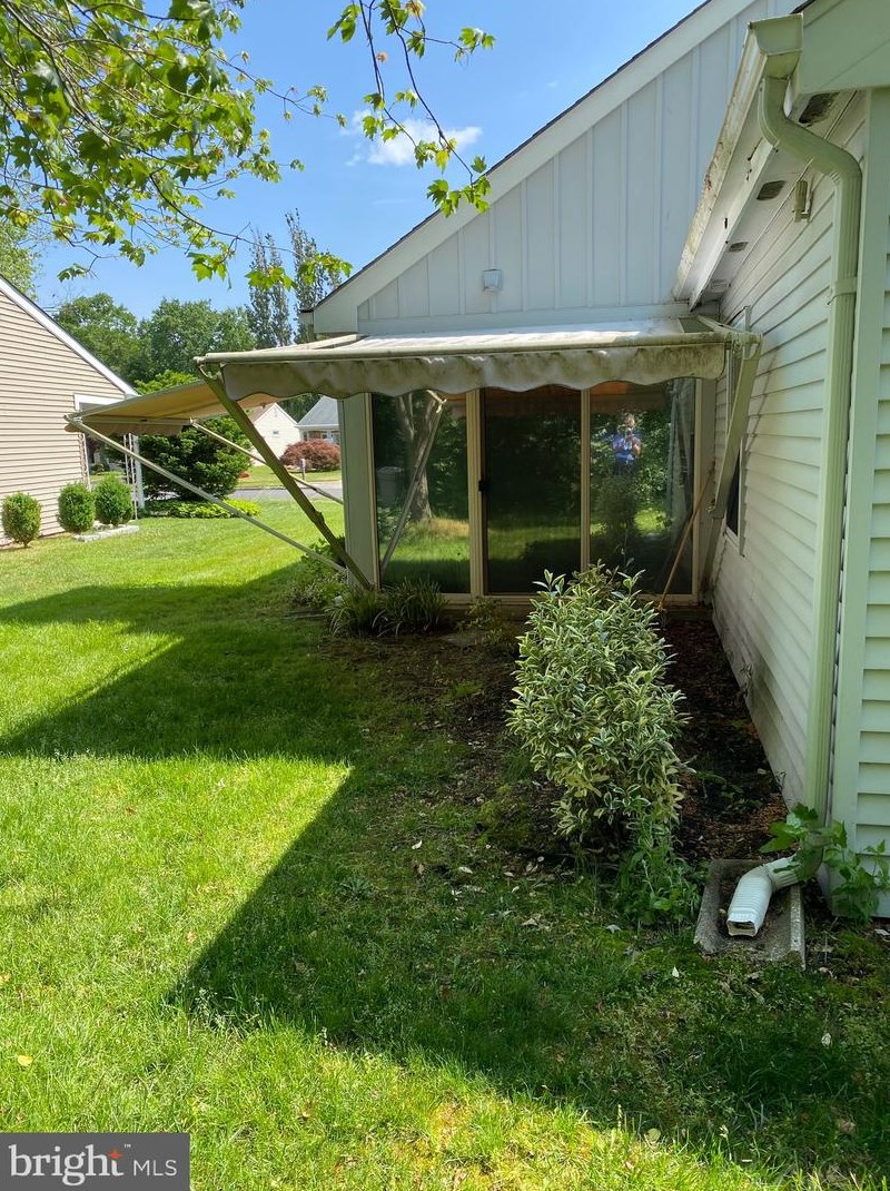 46 Sherwood Pl, Southampton, NJ 08088-1142
