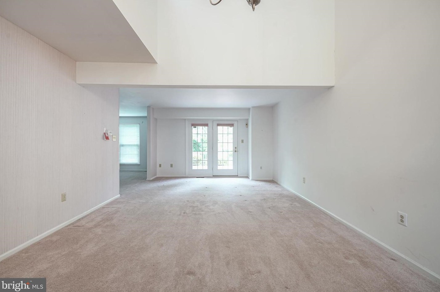 15 Dorset Dr, Medford, NJ 08055-3719