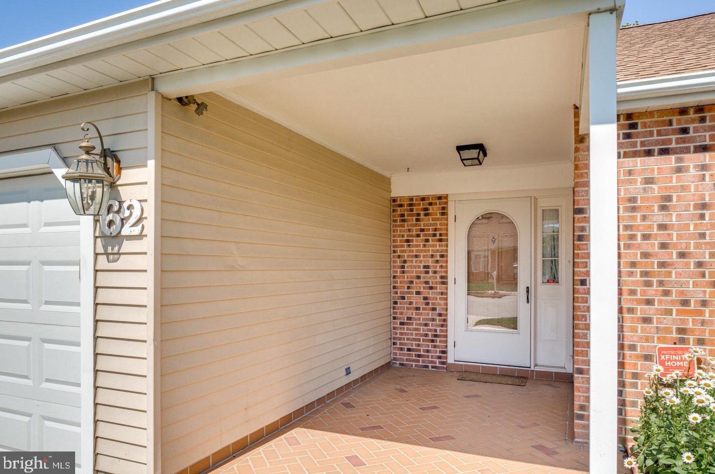 62 Falmouth Dr, Mount Laurel NJ  08054-3075 exterior