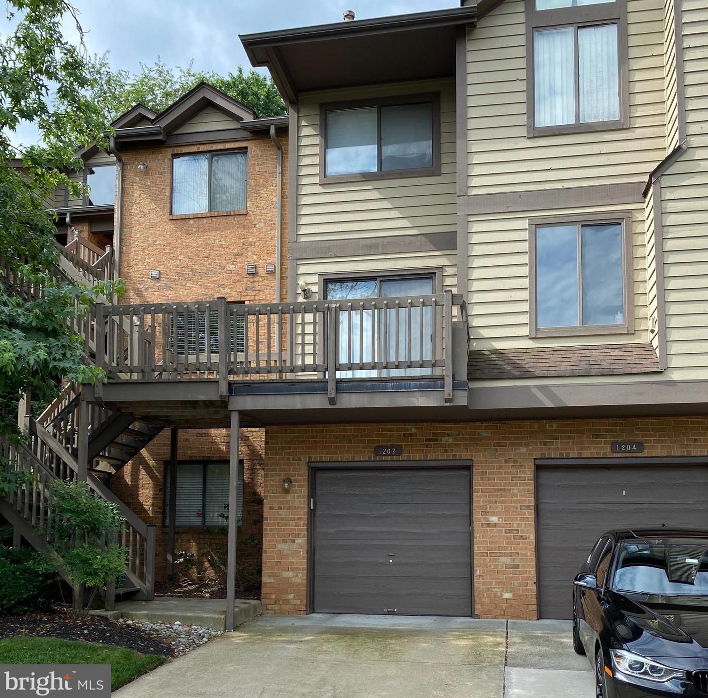 1204 Augusta Cir, Mount Laurel, NJ 08054