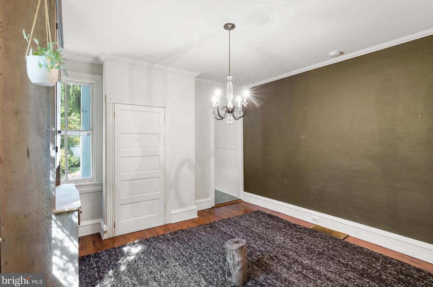 312 Elm St, Moorestown NJ  08057-3616 exterior