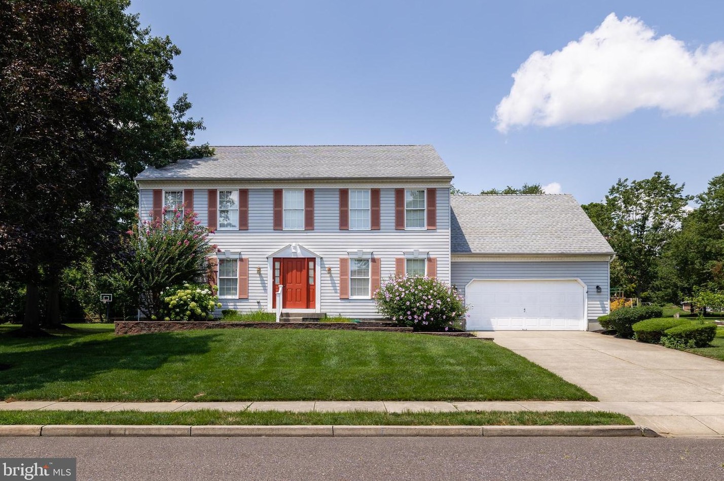 35 Broadacre Dr, Mount Laurel, NJ 08054-4708