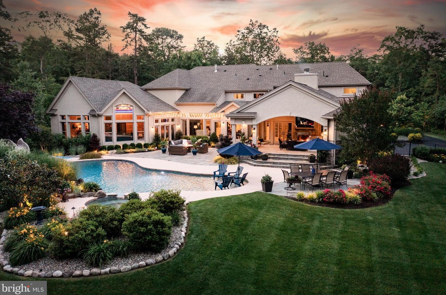 5 Rams Gate Ct, Medford, NJ 08055-9704