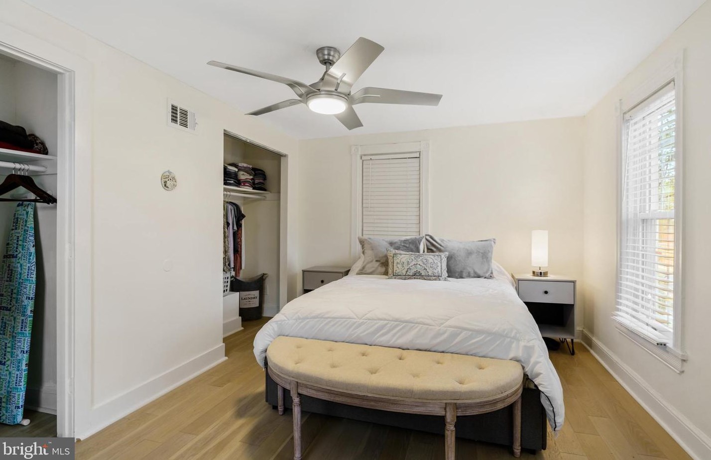 419 Church St, Moorestown NJ  08057-1742 exterior