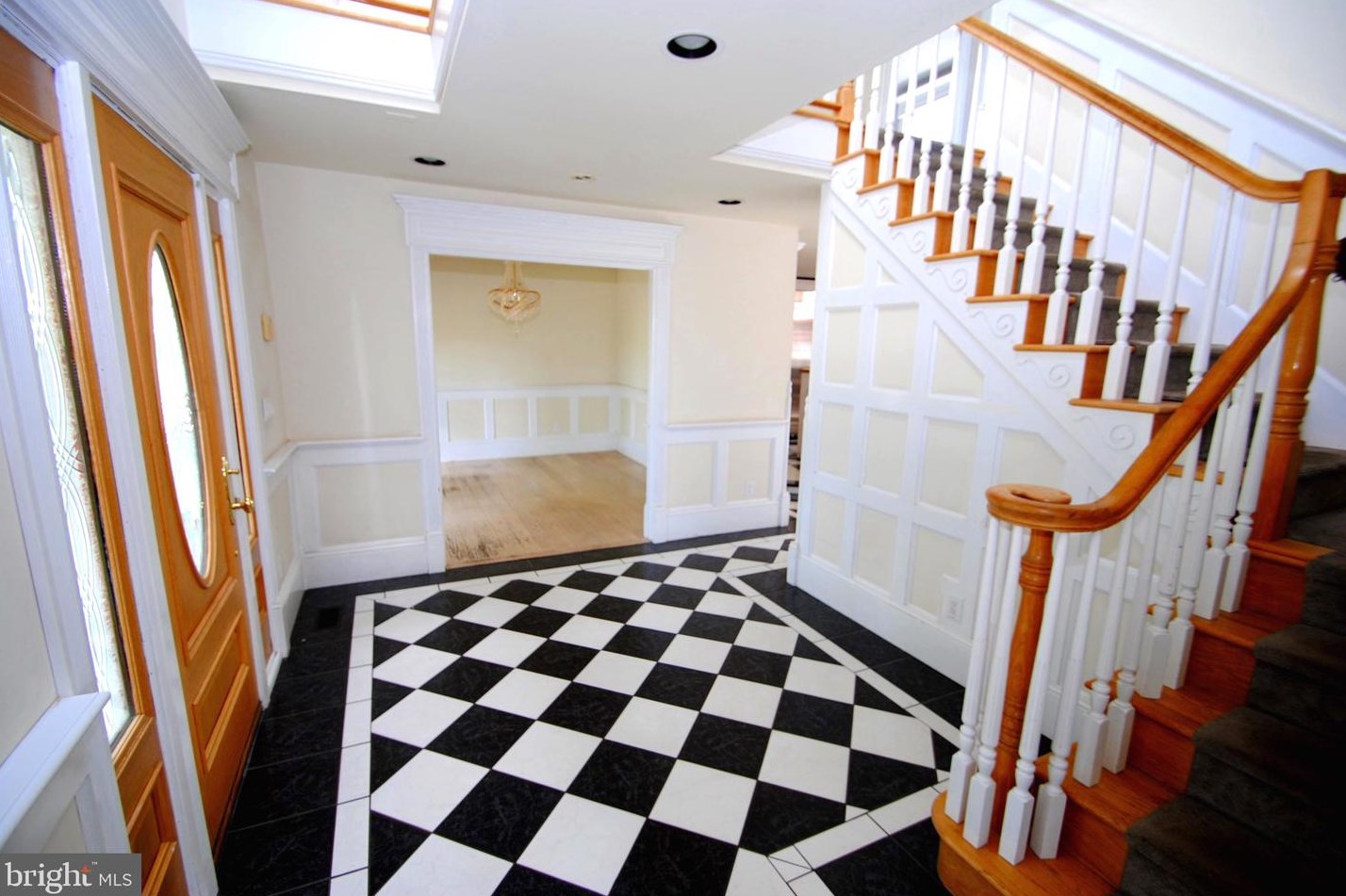 100 Dugan Dr, Burlington, NJ 08016-1936