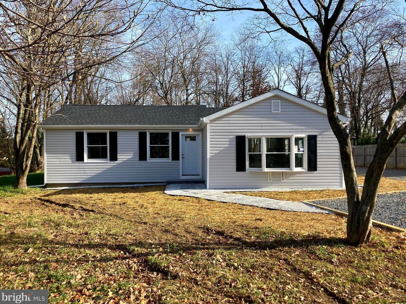 33 Crosswicks Chesterfield Rd, Chesterfield, NJ 08515-9601