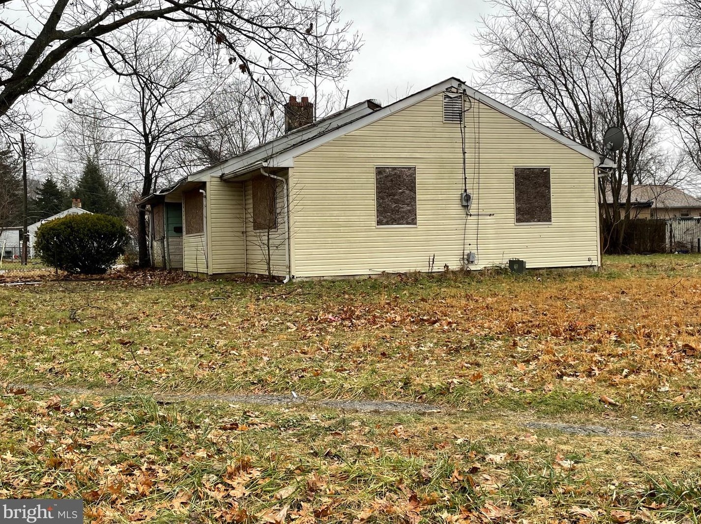 137 Lemmon Ave, Pemberton, NJ 08068-1509