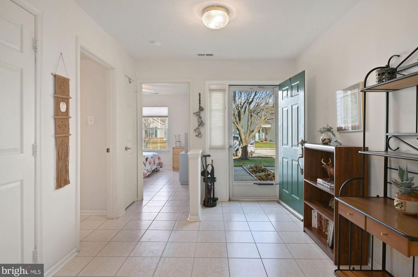 11 Goldenrod Dr, Mount Laurel, NJ 08054-6998