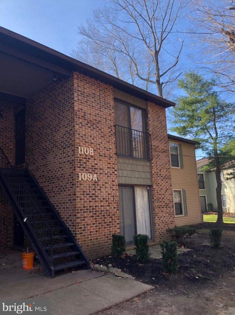 110 Bluebell Ln, Mount Laurel NJ  08054-3501 exterior