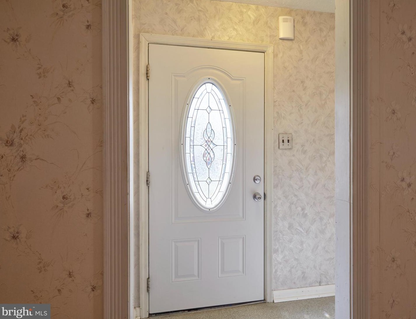 17 Stanton Ave, Chesterfield, NJ 08505-1924