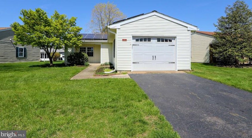 22 Sheffield Pl, Southampton, NJ 08088-1307