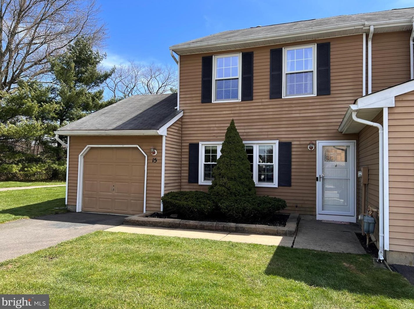 15 Kennebec Ct, Chesterfield, NJ 08505-3114