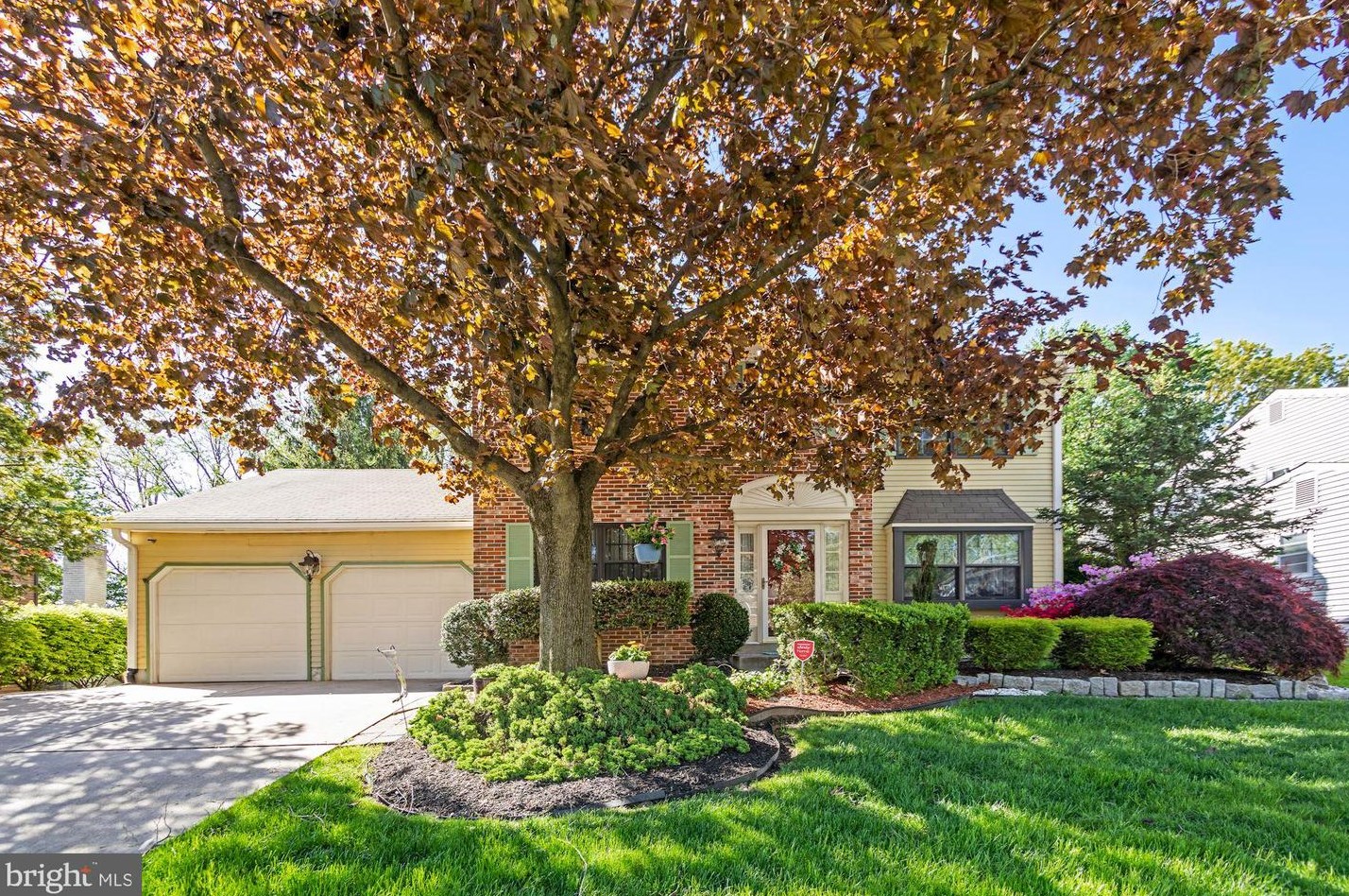 3 Bretton Way, Mount Laurel, NJ 08054-3103