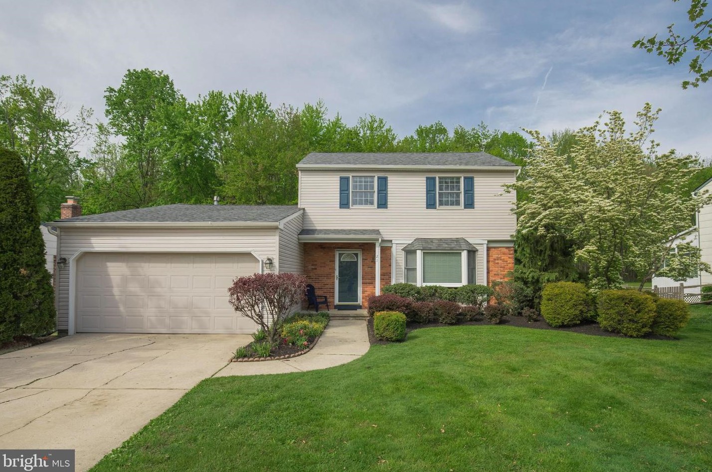 21 Mindy Dr, Moorestown, NJ 08057-3023