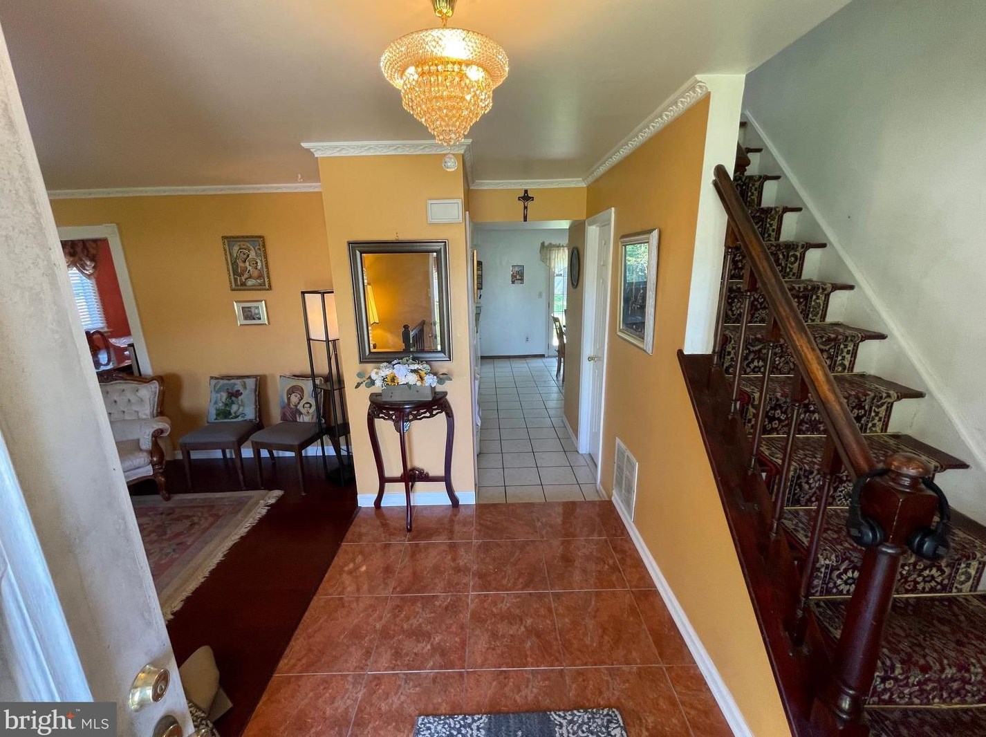 516 Meadow Ct, Mount Laurel, NJ 08054-1323