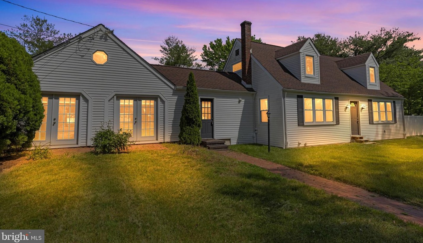 1034 Union Mill Rd, Mount Laurel, NJ 08054