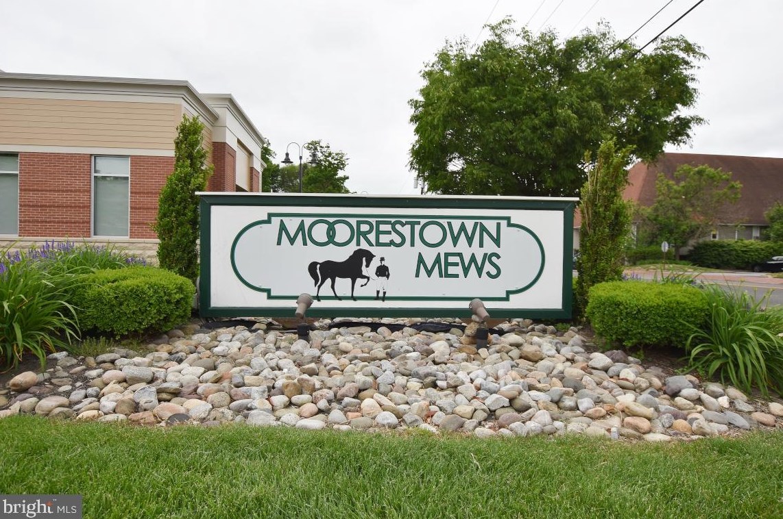 14 Close, Moorestown, NJ 08057-2747