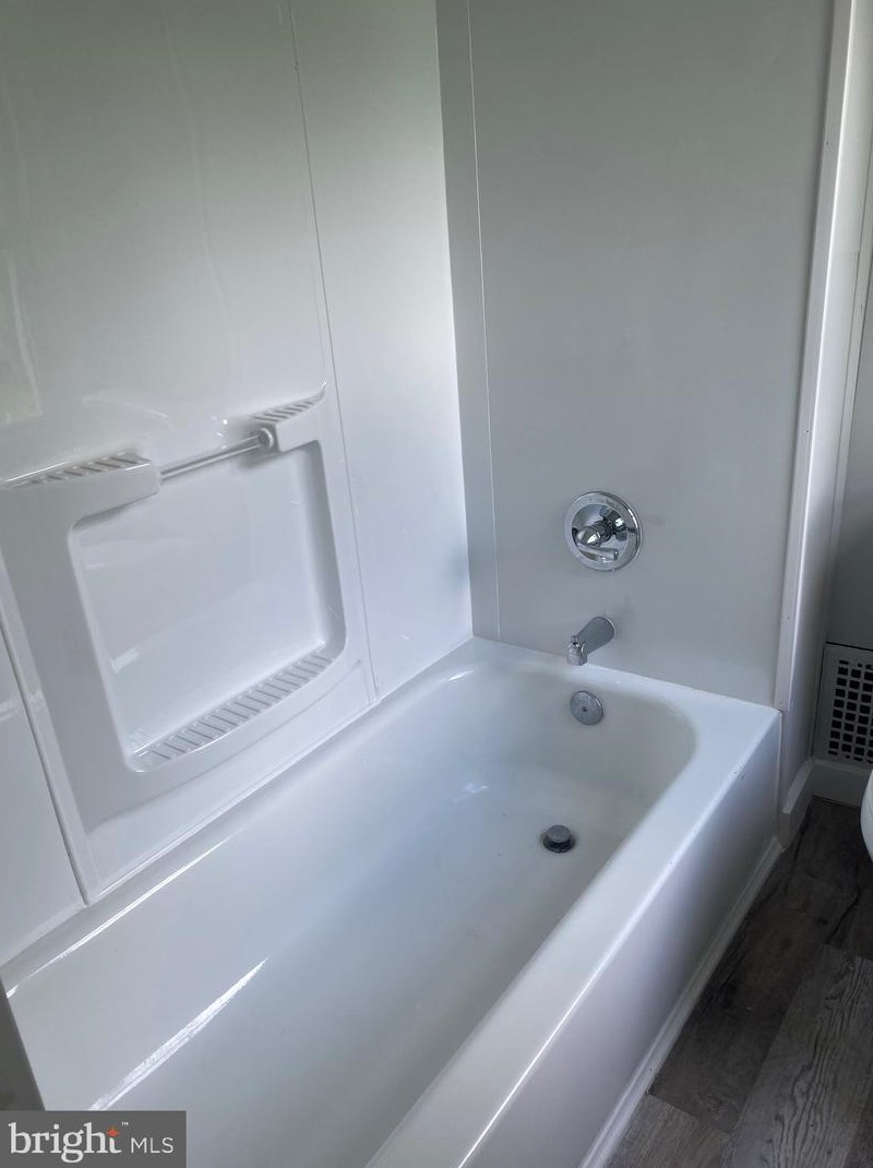 124 Federal St, Burlington NJ 08016-1613 exterior