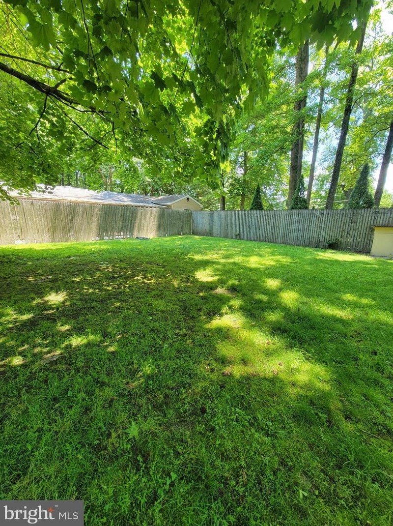 216 Hartford Rd, Medford NJ  08055-9559 exterior