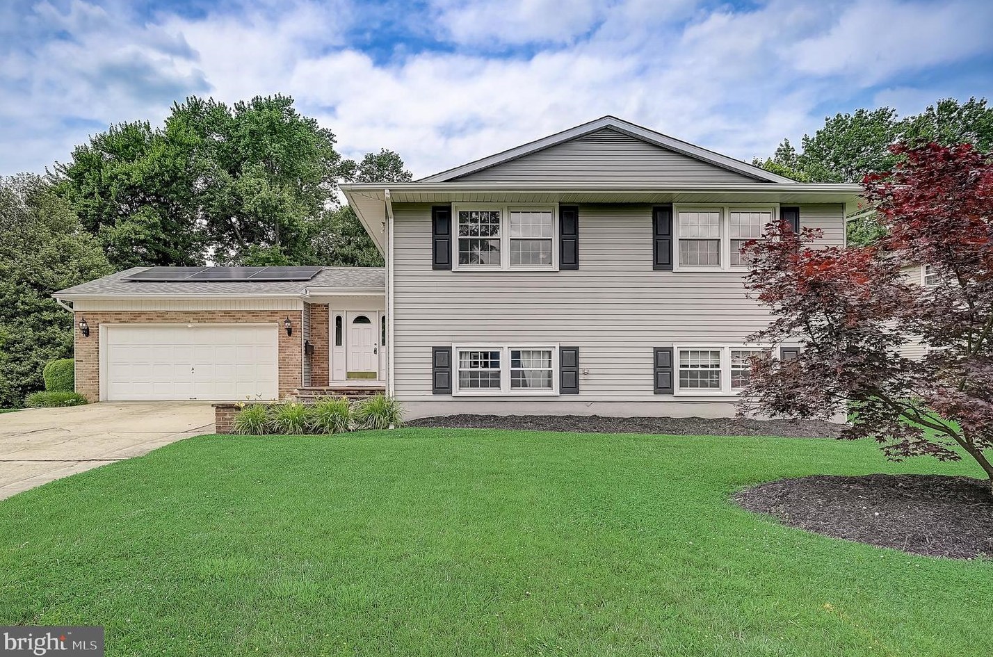 799 Cornwallis Dr, Mount Laurel, NJ 08054
