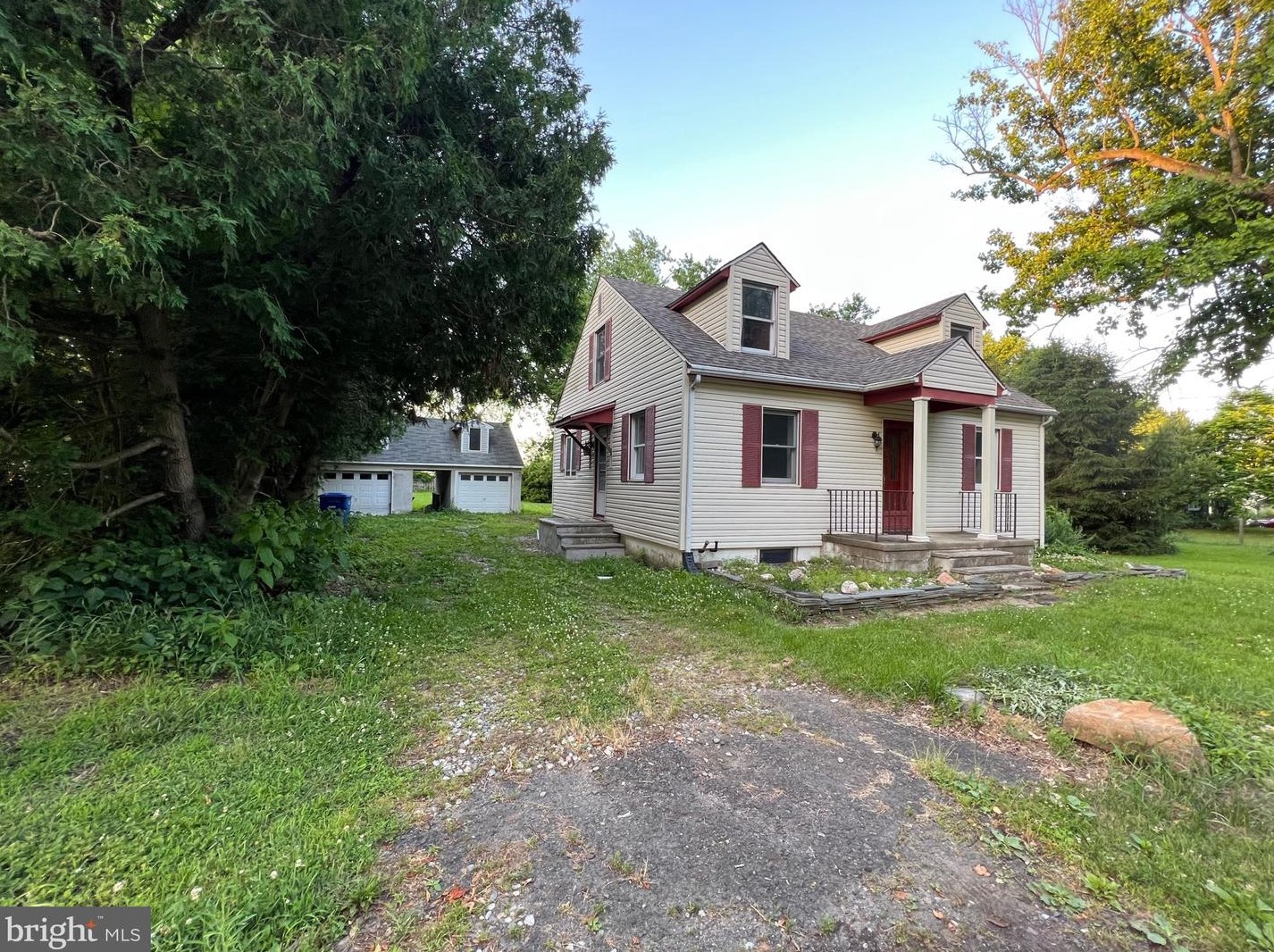 135 Columbus Jobstown Rd, Columbus, NJ 08022