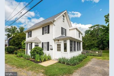37 E 3rd Street - Photo 1