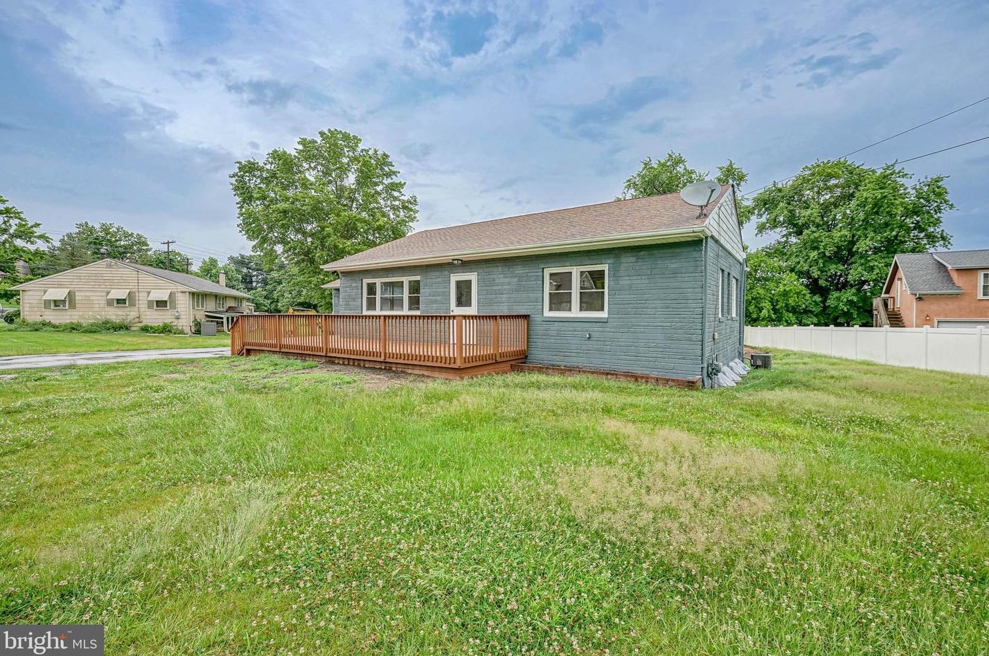 502 Mt Laurel Rd, Mount Laurel, NJ 08054