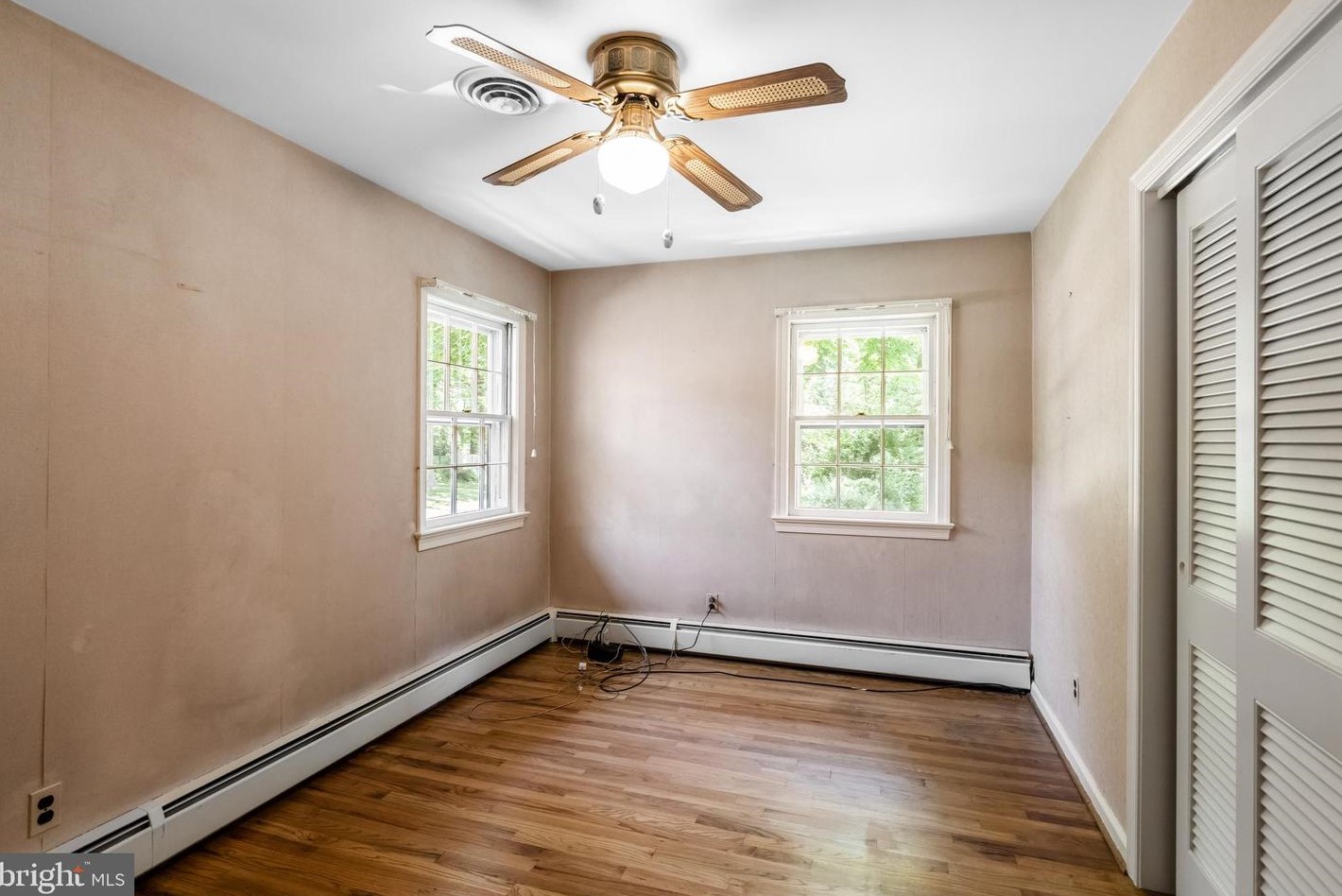 601 Stratford Dr, Moorestown NJ 08057-2614 exterior