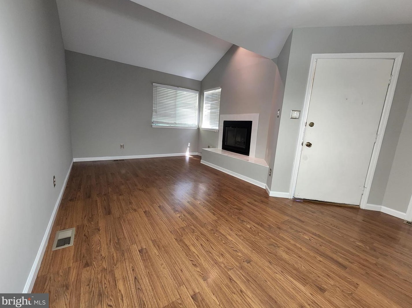 216 Augusta Cir, Mount Laurel NJ  08054-2749 exterior