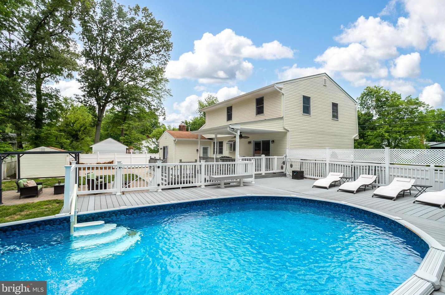 1904 Rancocas Rd, Burlington NJ 08016-3714 exterior