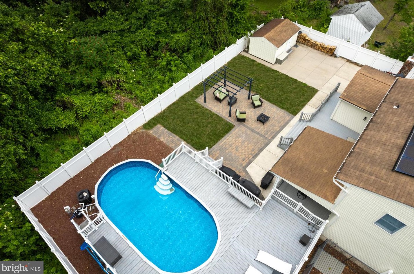 1904 Rancocas Rd, Burlington NJ 08016-3714 exterior