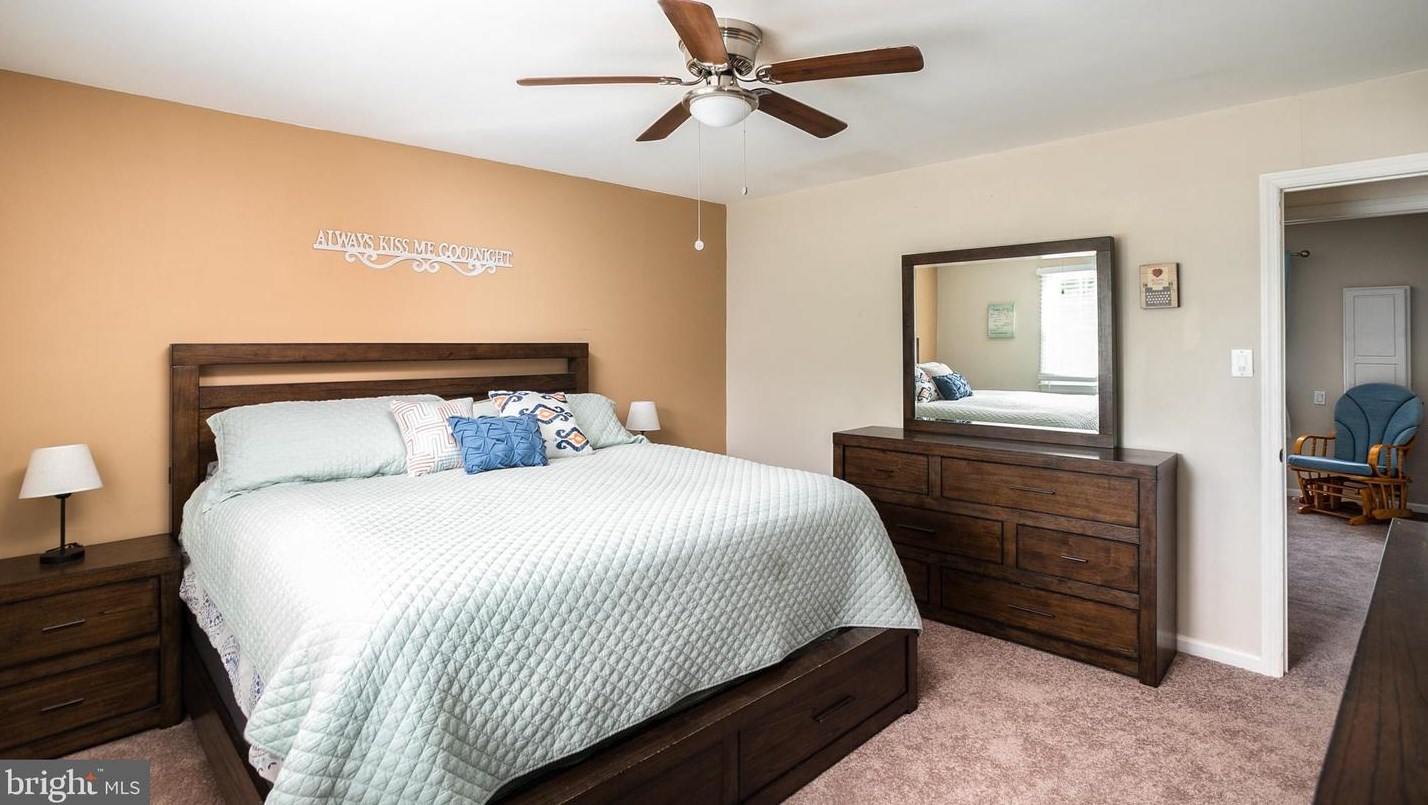 1904 Rancocas Rd, Burlington NJ 08016-3714 exterior