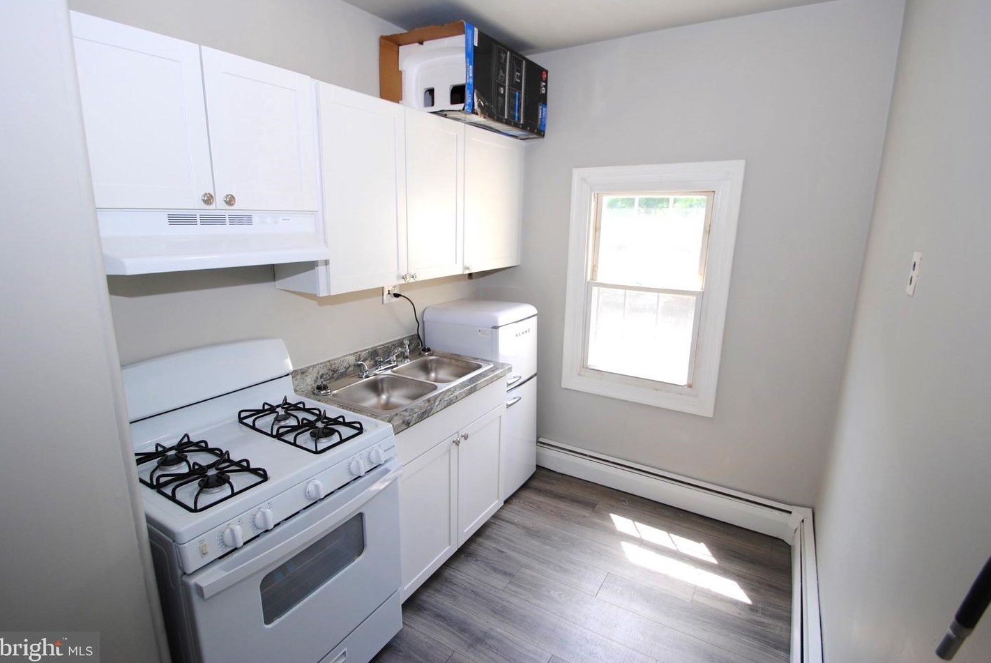 28 Union St, Burlington NJ  08016-1509 exterior