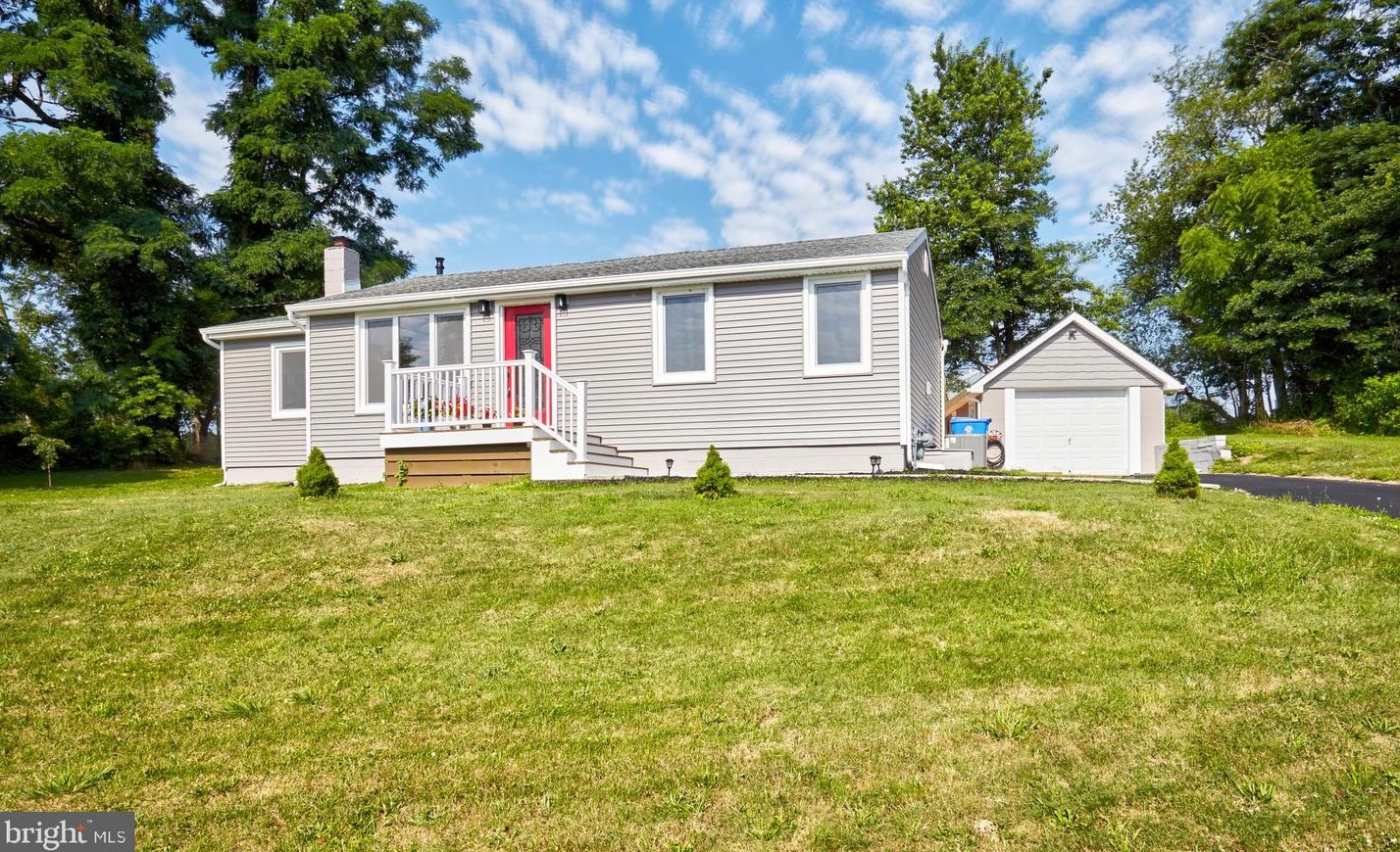 253 Monmouth Rd, North Hanover, NJ 08562