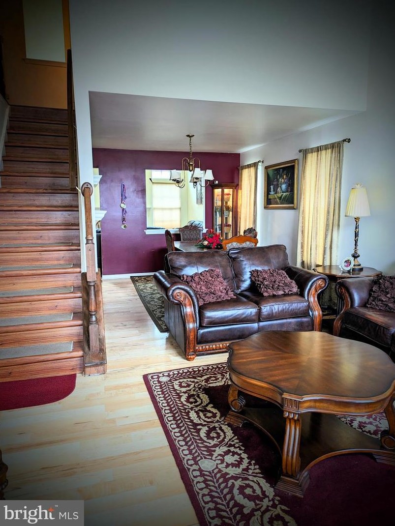 151 Ridgewood Way, Burlington, NJ 08016-4263