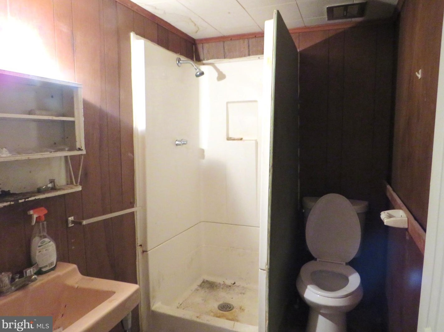 408 Gln Ave, Moorestown NJ 08057-1760 exterior