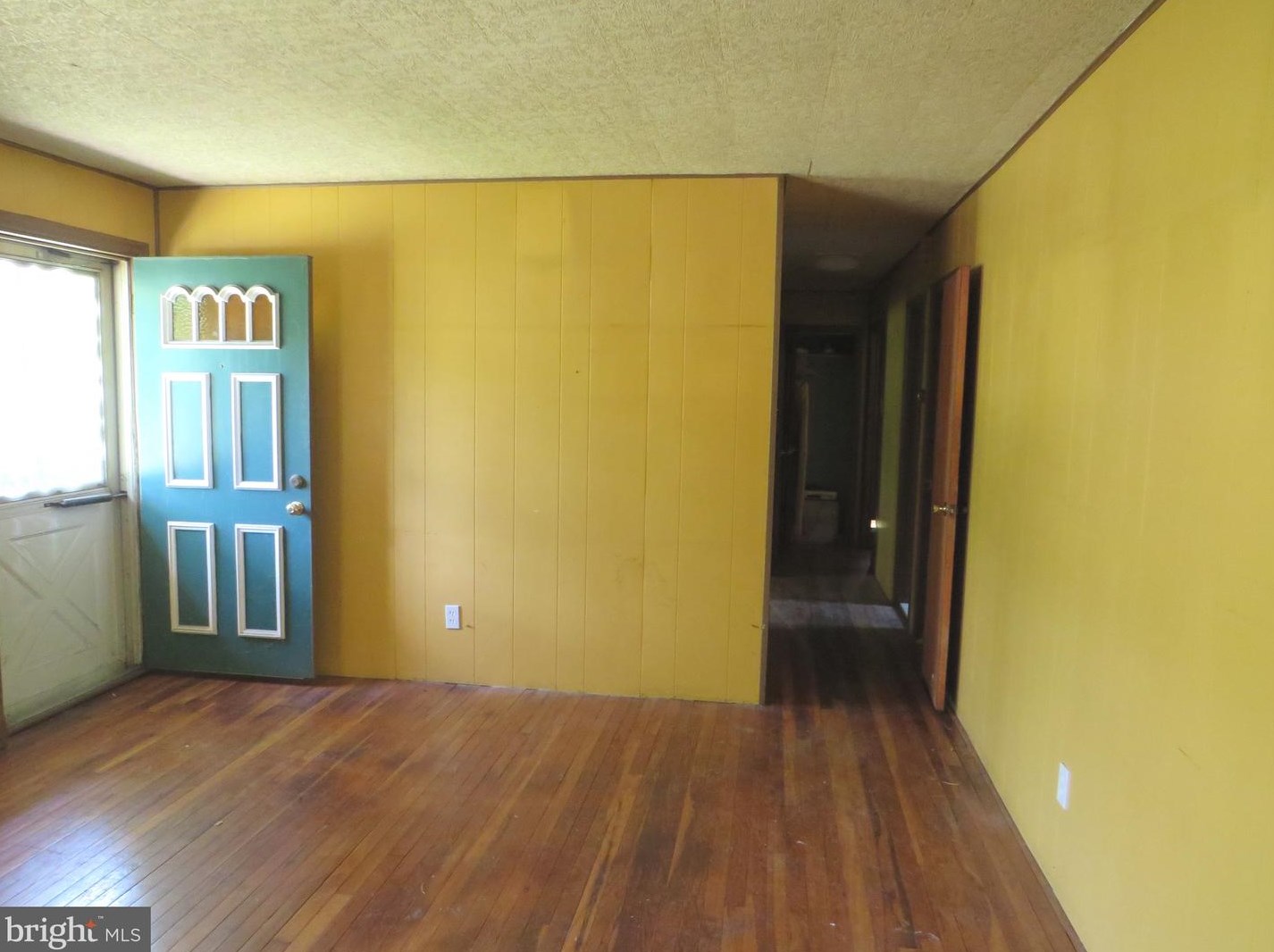 408 Gln Ave, Moorestown NJ 08057-1760 exterior