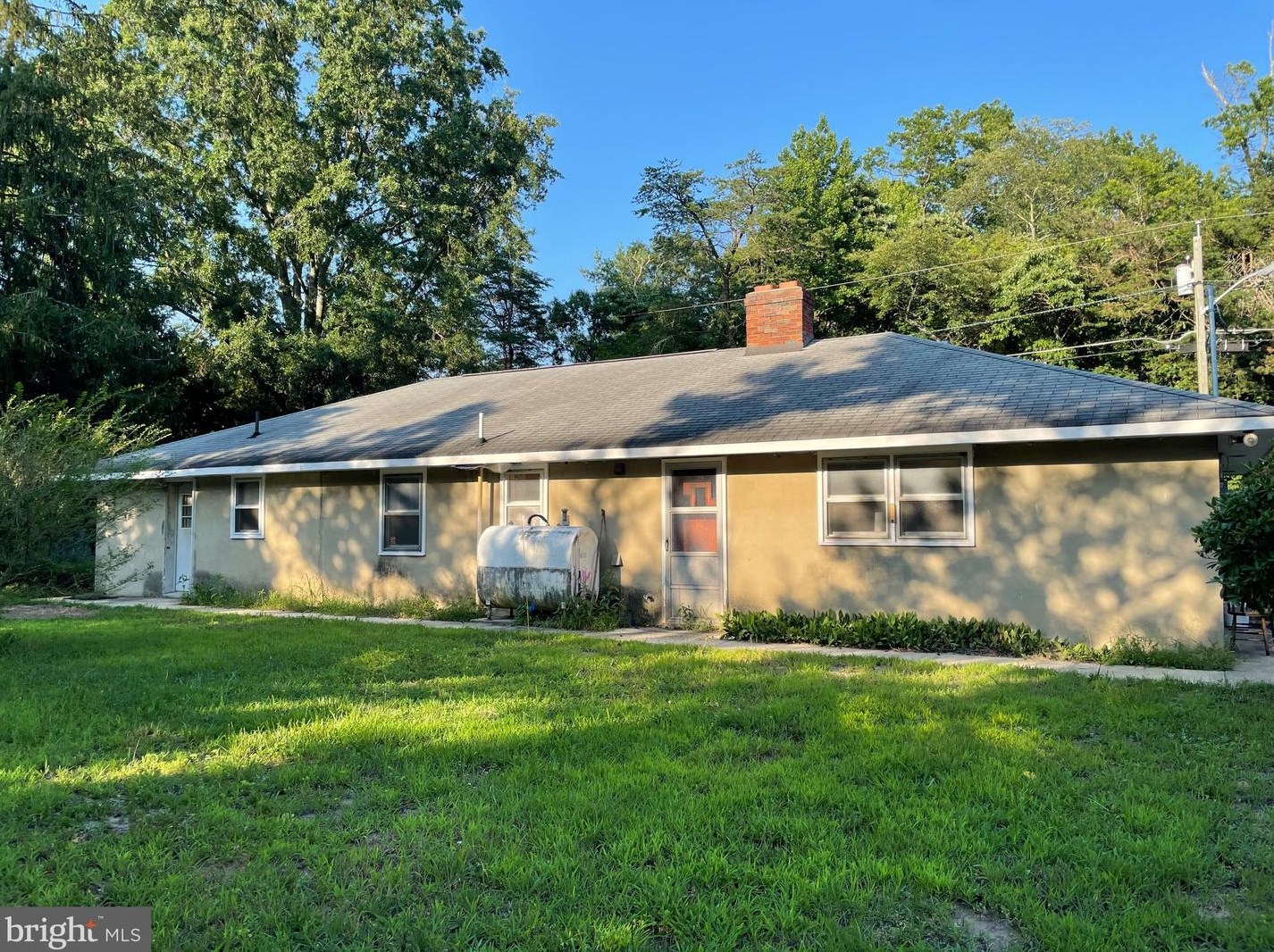 303 Chairville Rd, Southampton NJ  08088-2816 exterior