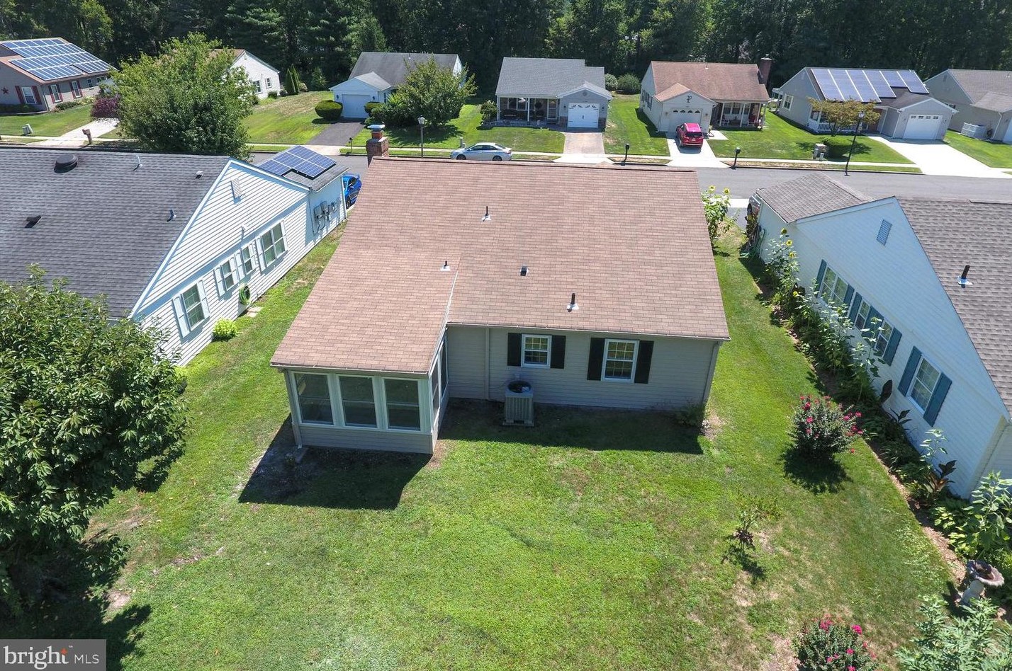 177 Dorchester Dr, Southampton NJ  08088-1149 exterior