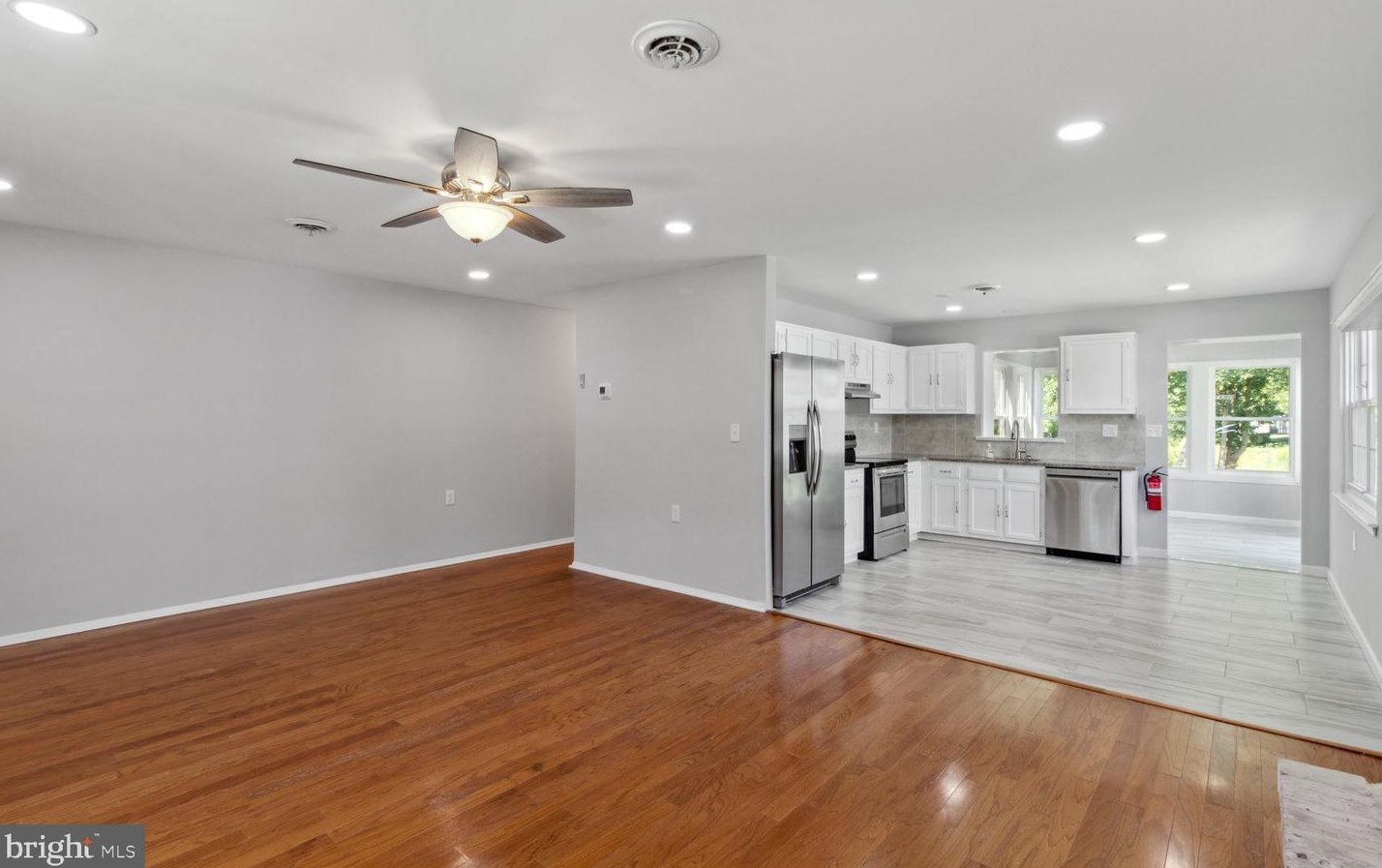 177 Dorchester Dr, Southampton NJ  08088-1149 exterior