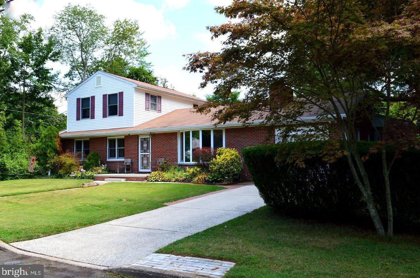 680 5th St, Roebling, NJ 08554