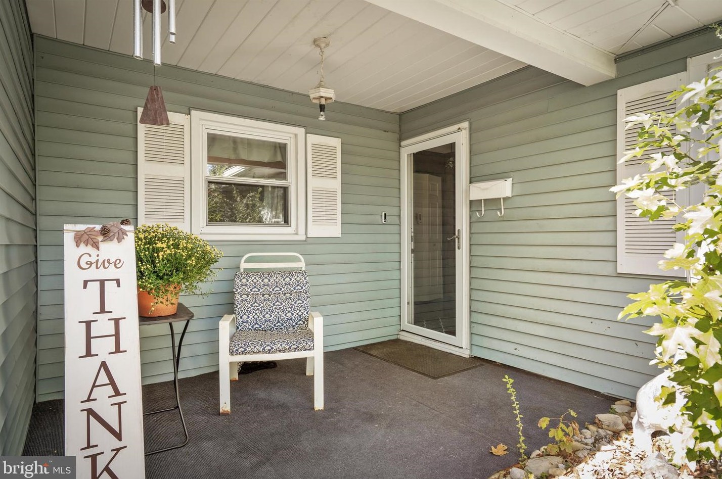 48 Niagara Ln, Willingboro, NJ 08046