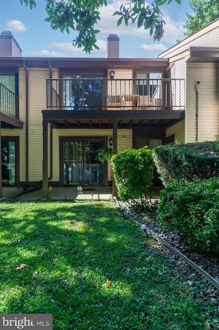207 Kelly Cv, Mount Laurel, NJ 08054-2736