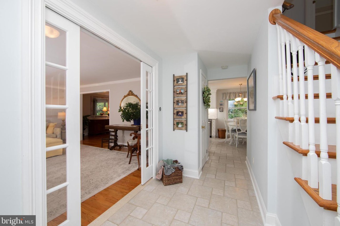 6 Meadowwood Ct, Medford, NJ 08055-9225