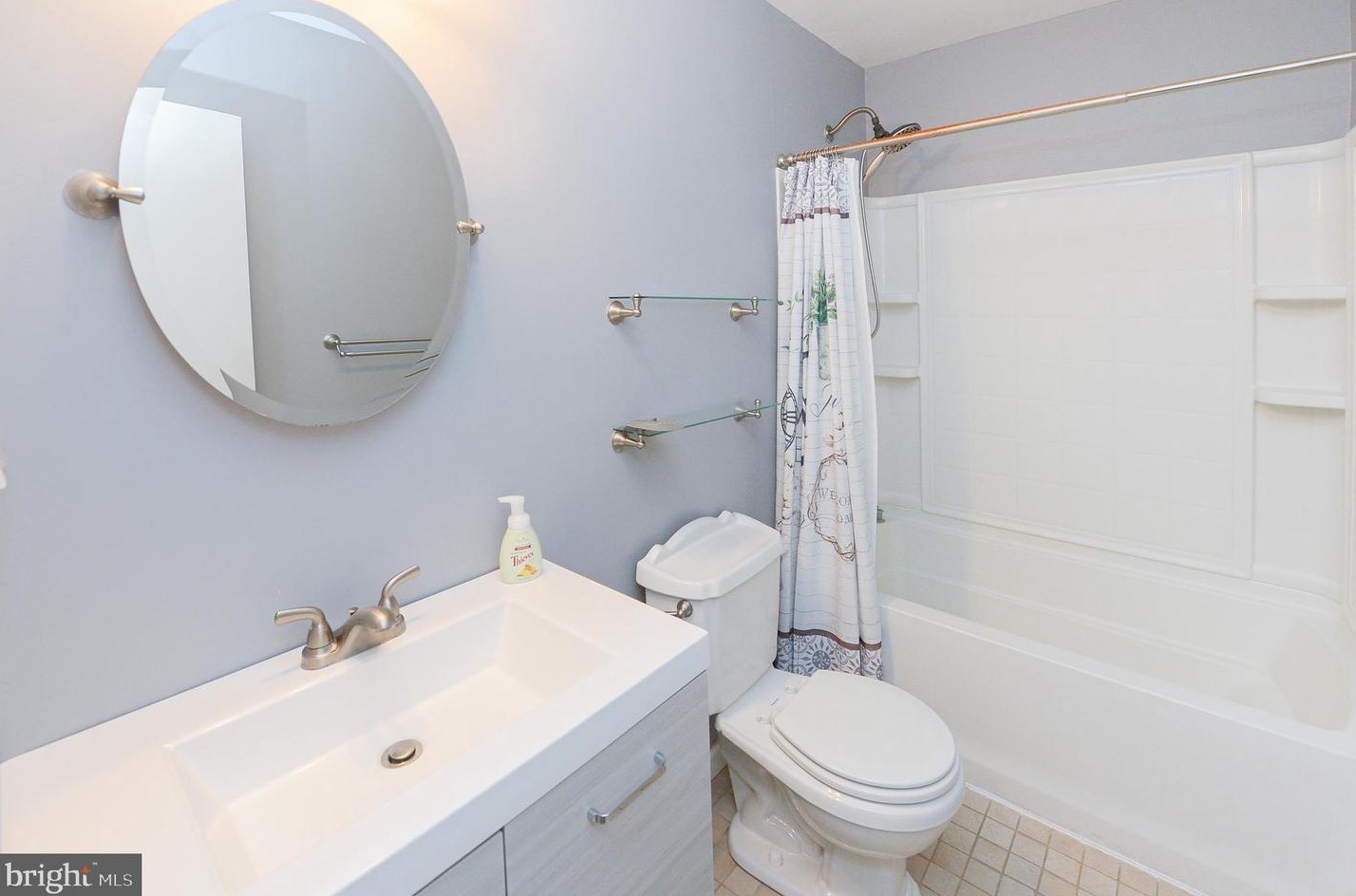 14 Bretshire Ct, Medford NJ  08055-9367 exterior