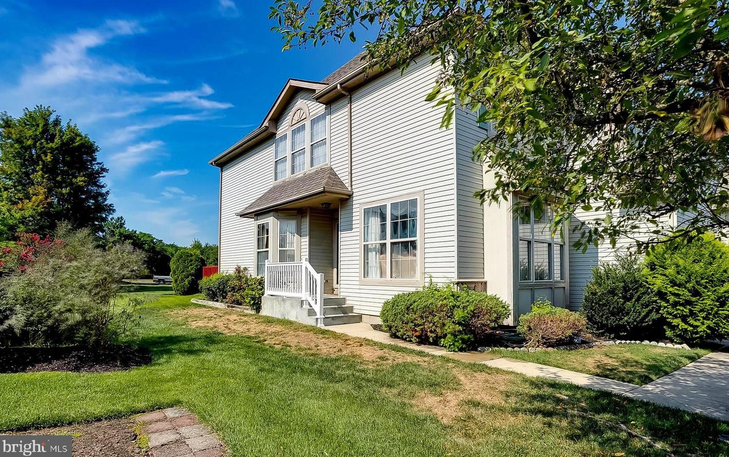 12 Shelburne St, Burlington, NJ 08016-4309