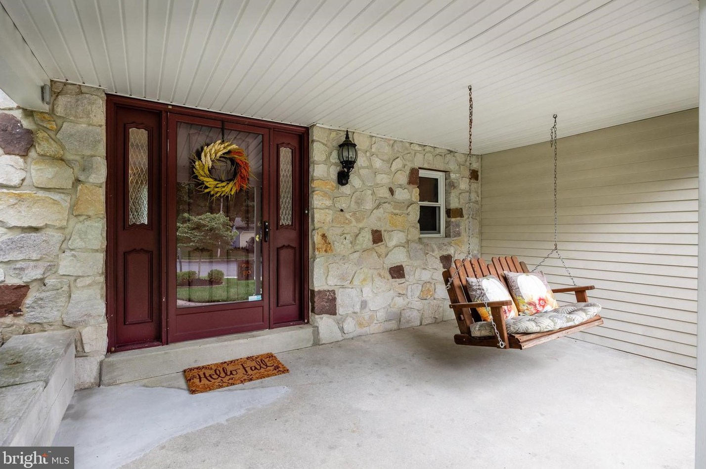 8 Bretton Way, Mount Laurel, NJ 08054-3104