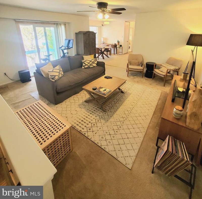 275 Green St #4i5, Beverly, NJ 08010