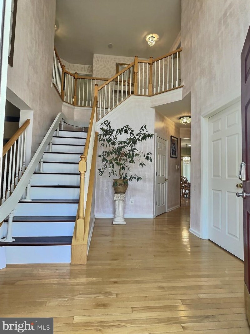 58 Creekwood Dr, Chesterfield, NJ 08505-4822