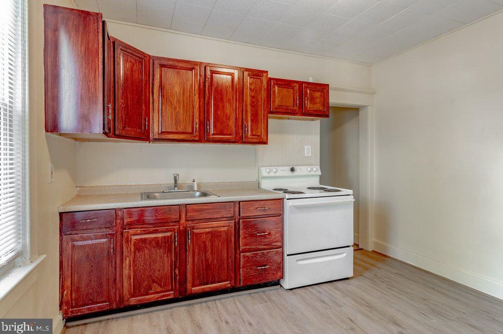3 Gilbert St #a, Burlington, NJ 08016